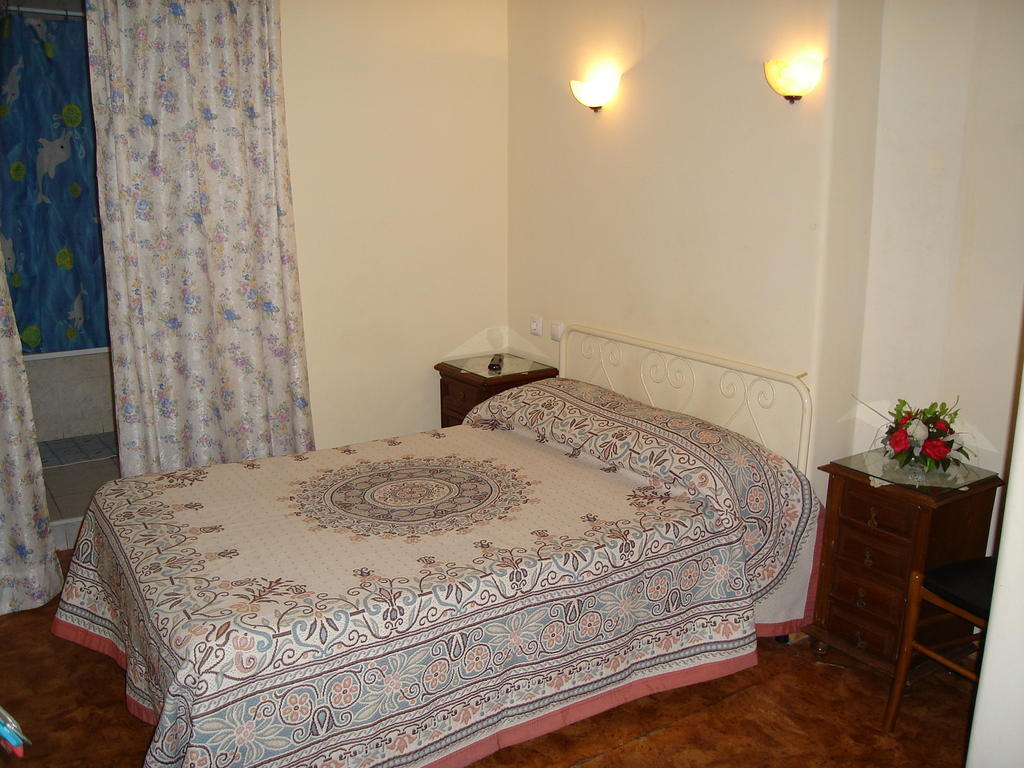Perola Da Baixa Hotel Lisbon Room photo